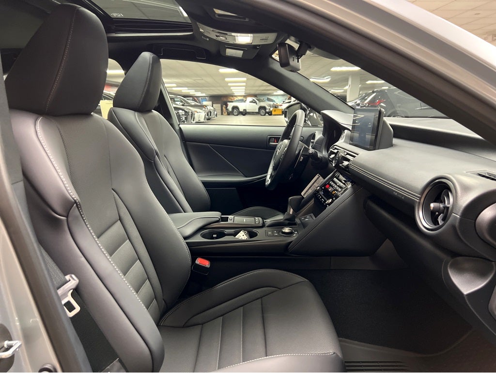 2025 Lexus IS 350 F SPORT