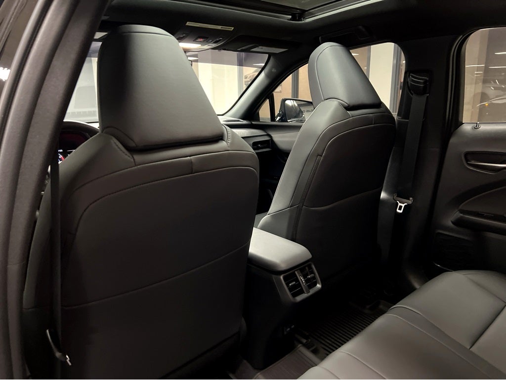 2024 Lexus UX 250h Premium