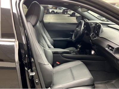 2024 Lexus UX 250h Premium