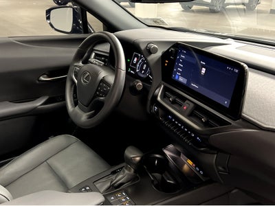 2024 Lexus UX 250h Premium