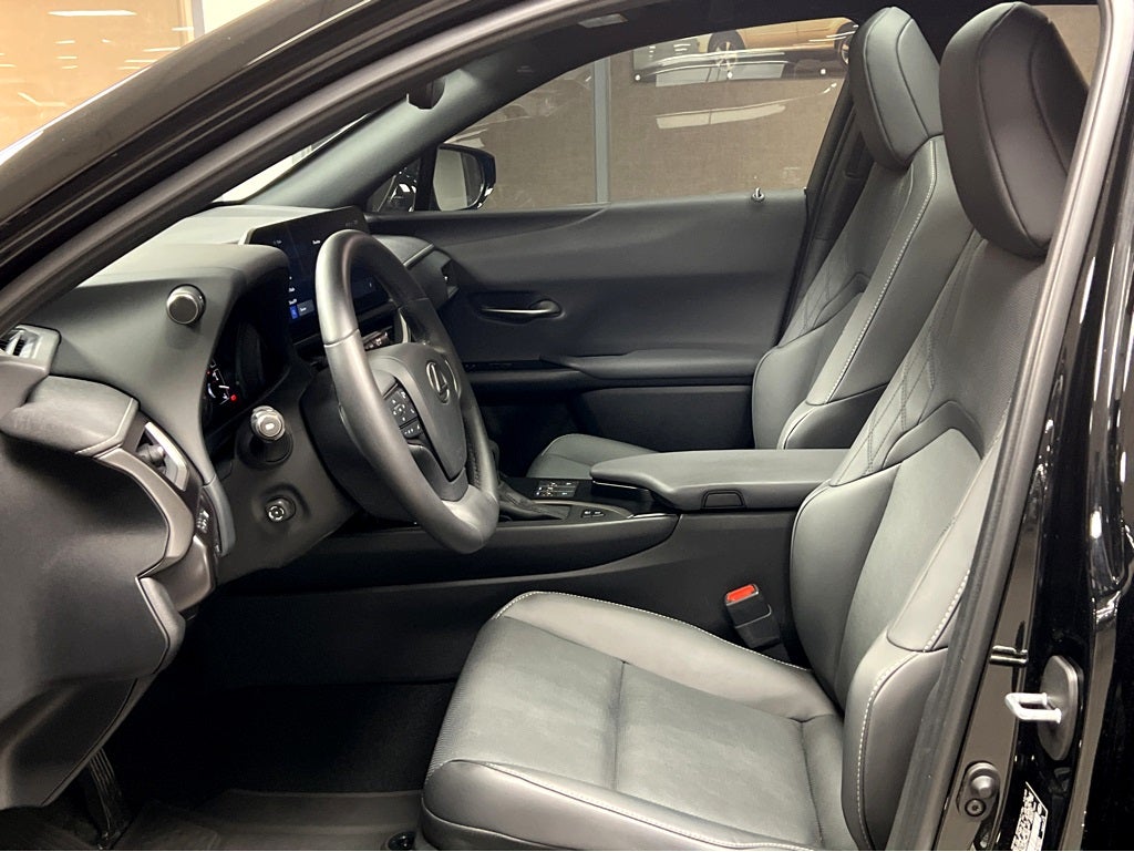 2024 Lexus UX 250h Premium