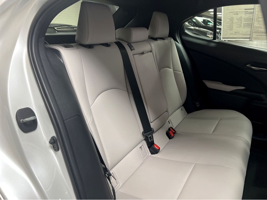 2024 Lexus UX 250h Premium
