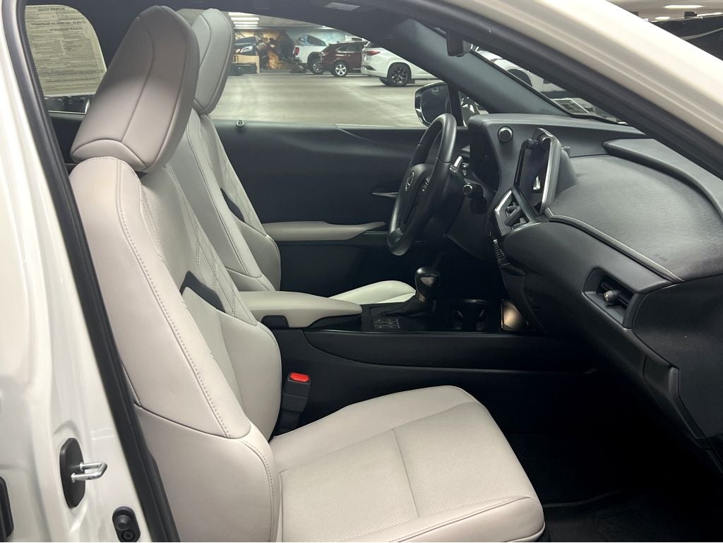 2024 Lexus UX 250h Premium