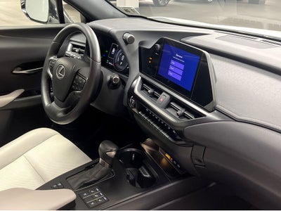 2024 Lexus UX 250h Premium
