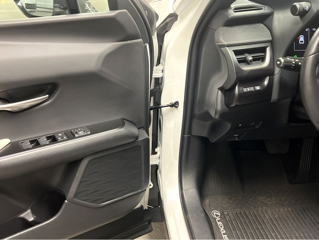 2024 Lexus UX 250h Premium