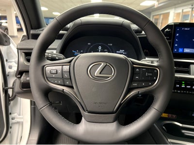 2025 Lexus UX 300h Premium