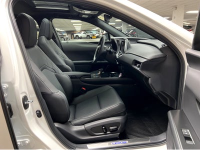 2025 Lexus UX 300h Premium