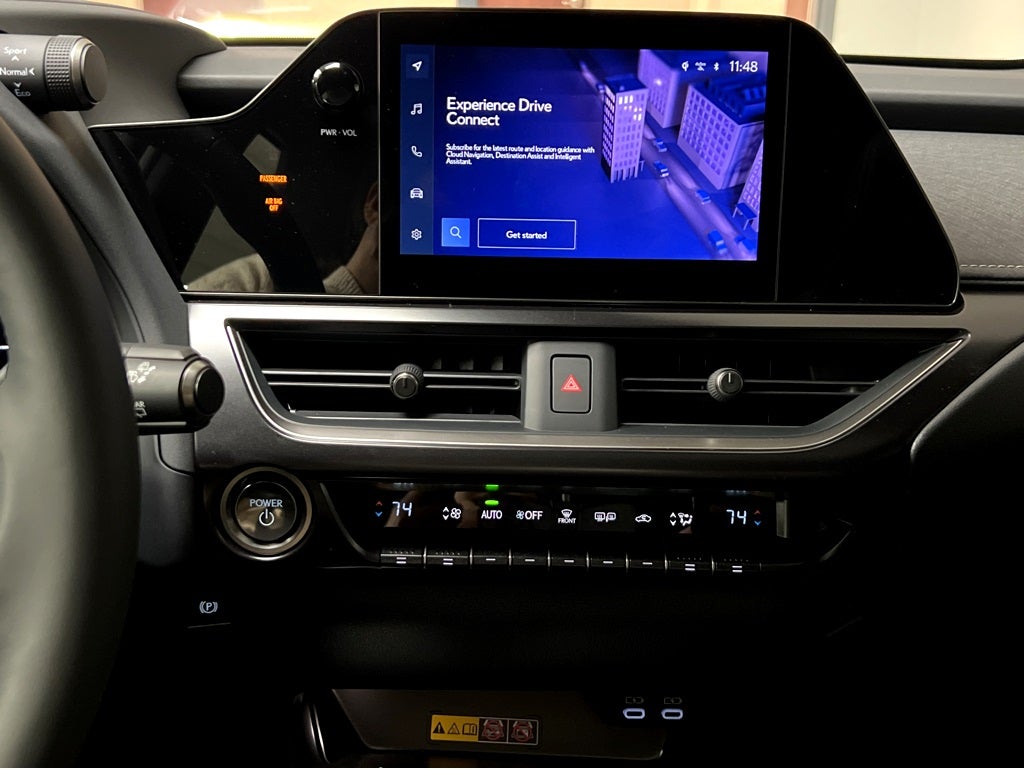 2025 Lexus UX 300h Premium