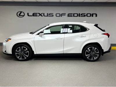 2025 Lexus UX 300h Premium