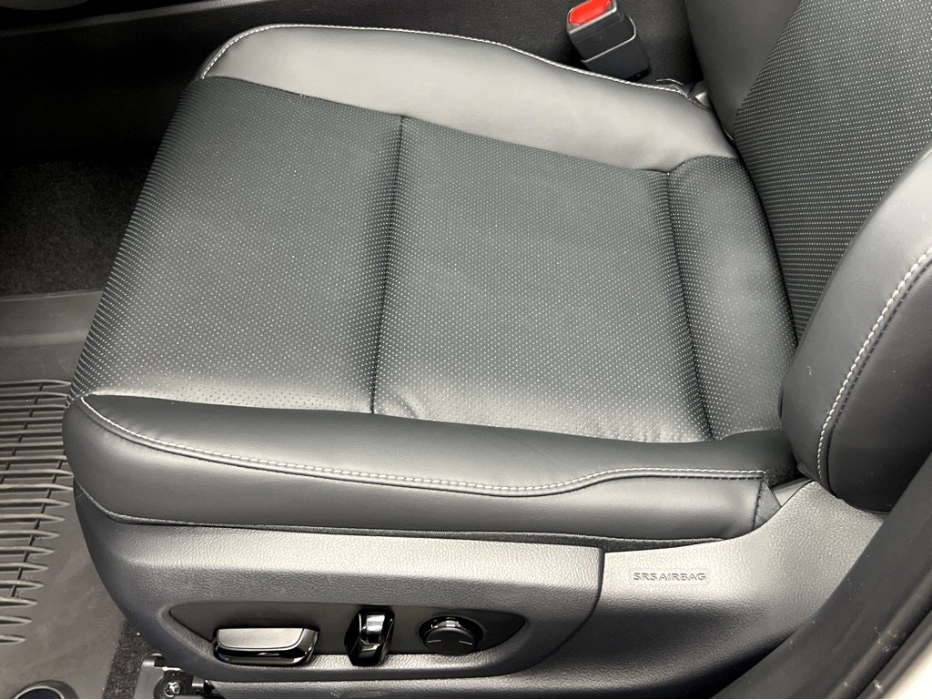 2025 Lexus UX 300h Premium