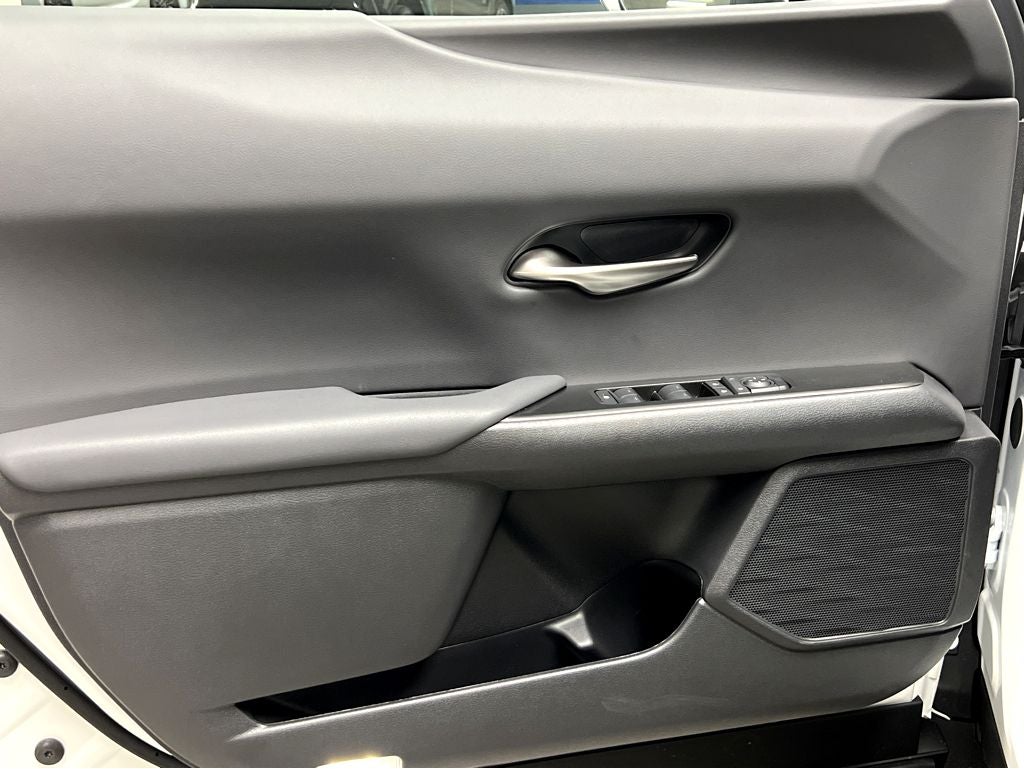 2025 Lexus UX 300h Premium