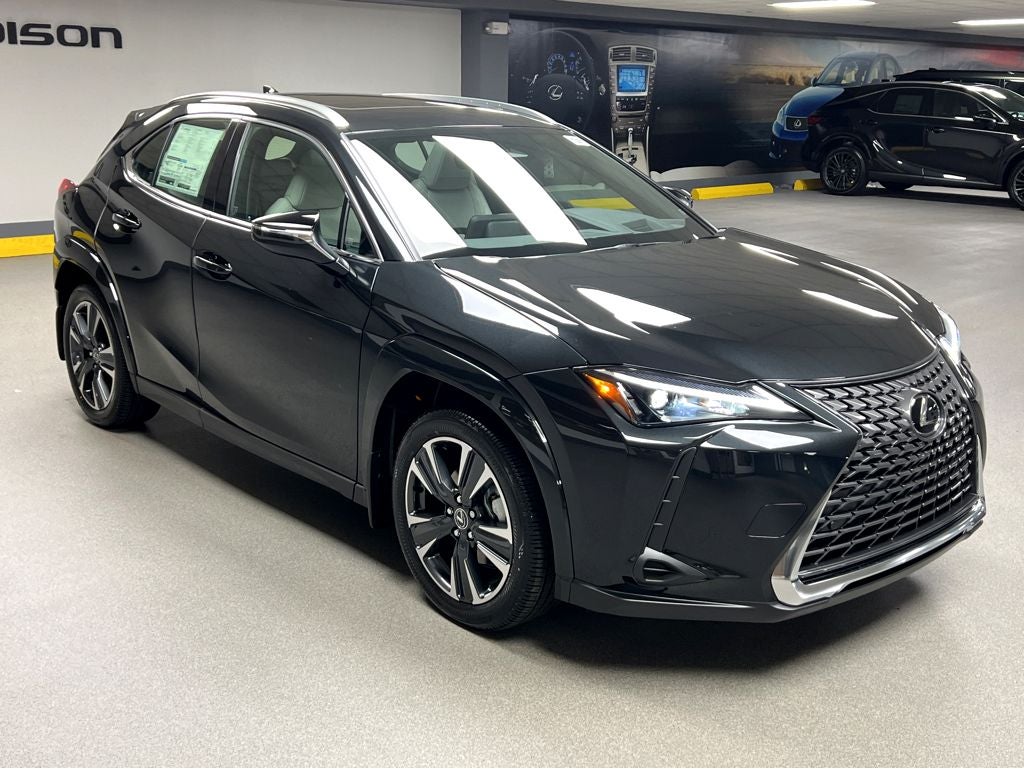 2026 Lexus UX 300h Premium