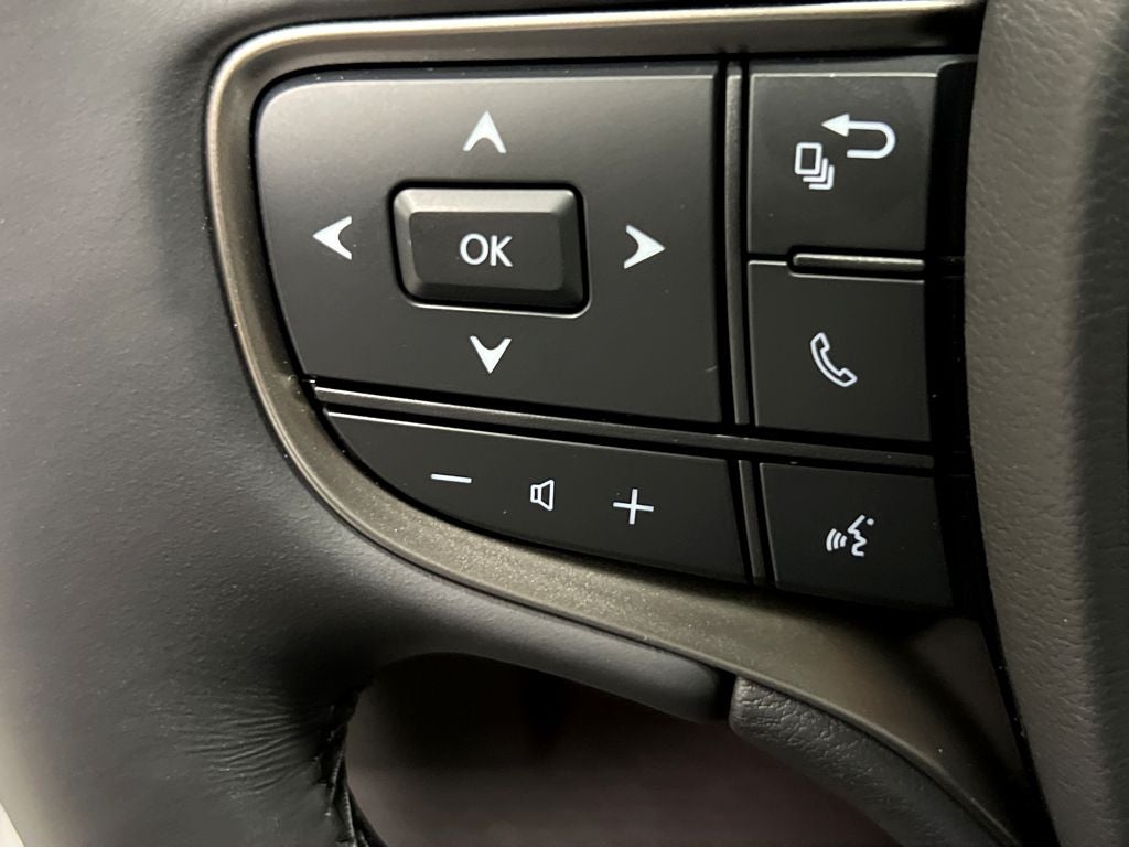 2026 Lexus UX 300h Premium