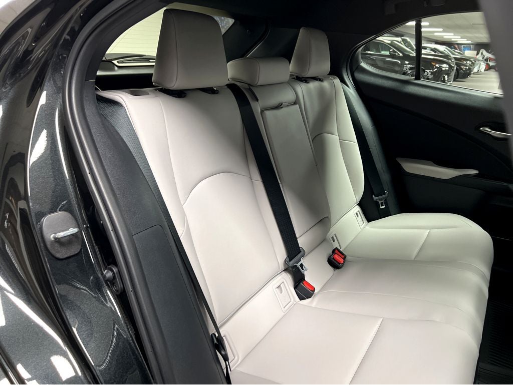 2026 Lexus UX 300h Premium