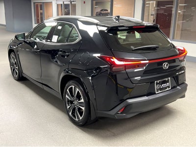 2026 Lexus UX 300h Premium