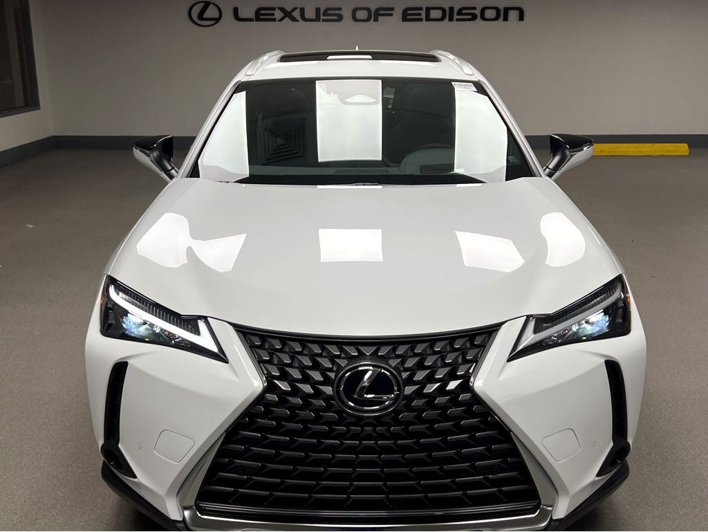 2026 Lexus UX 300h Premium