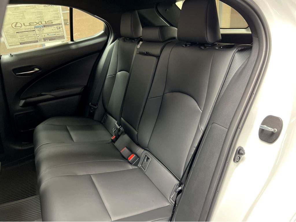 2026 Lexus UX 300h Premium