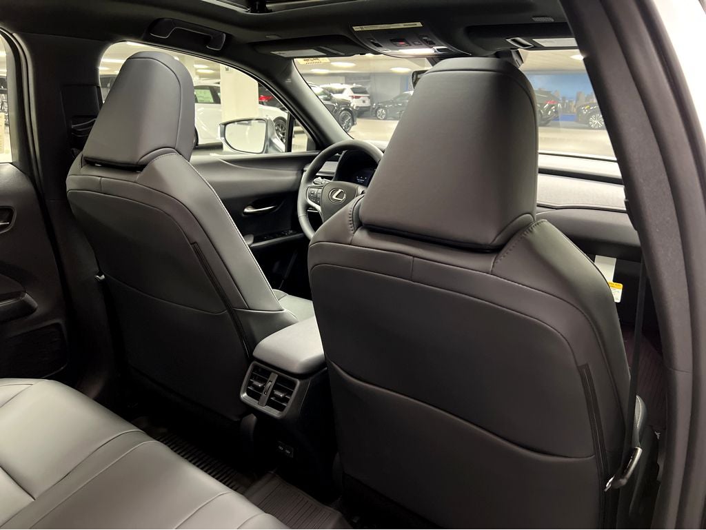 2026 Lexus UX 300h Premium