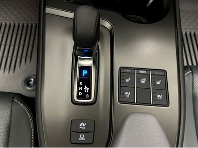 2026 Lexus UX 300h Premium