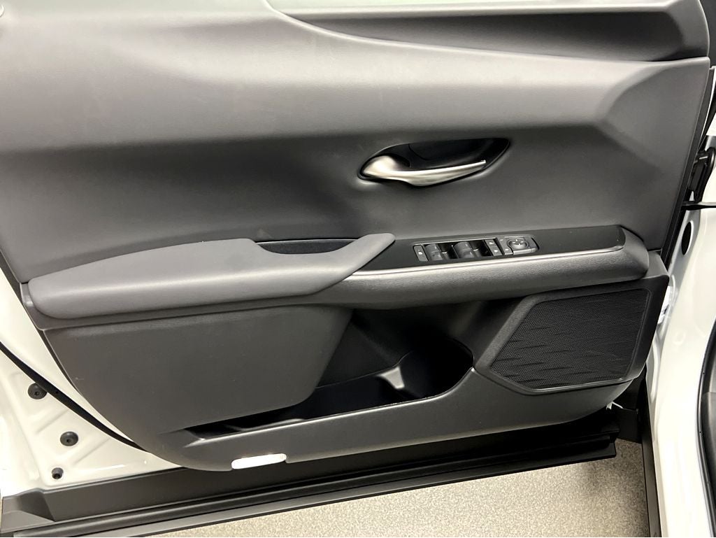2026 Lexus UX 300h Premium