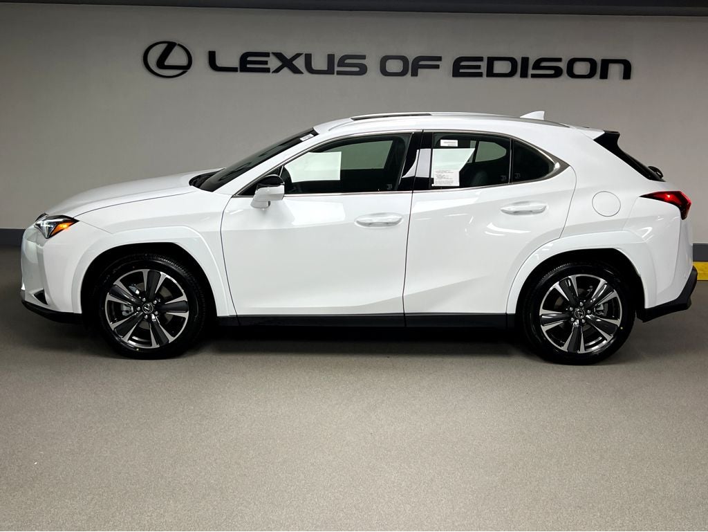 2026 Lexus UX 300h Premium