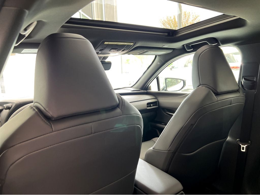 2026 Lexus UX 300h Premium