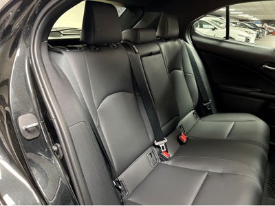 2026 Lexus UX 300h Premium