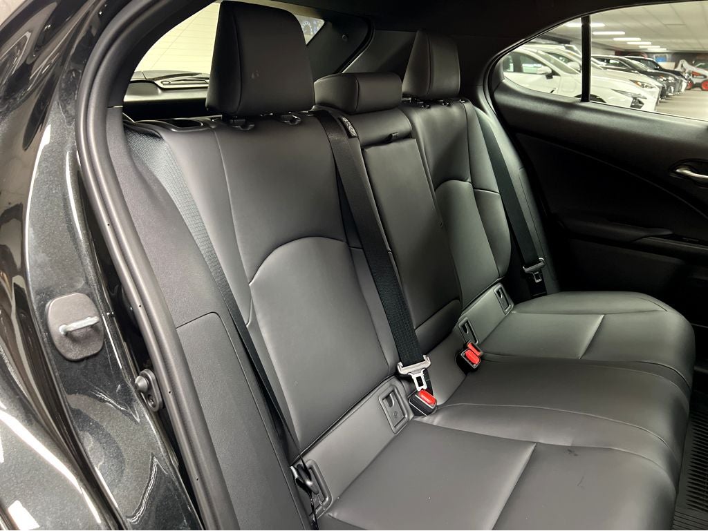 2026 Lexus UX 300h Premium