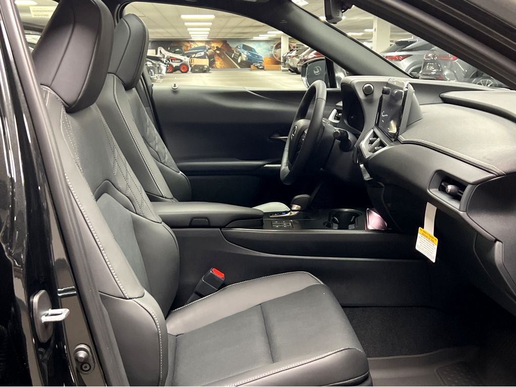 2026 Lexus UX 300h Premium