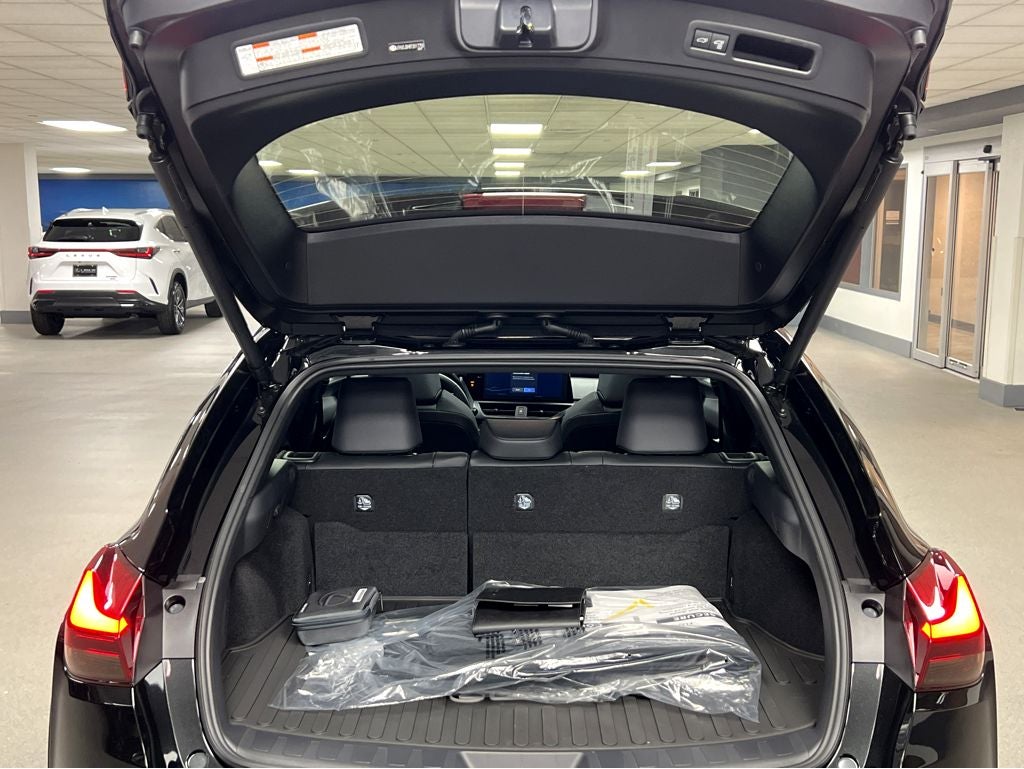 2026 Lexus UX 300h Premium