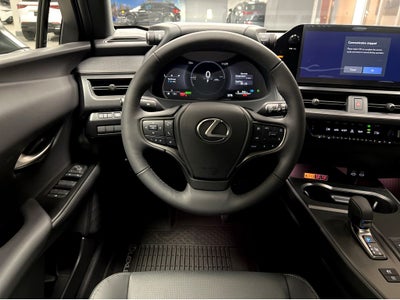 2026 Lexus UX 300h Premium