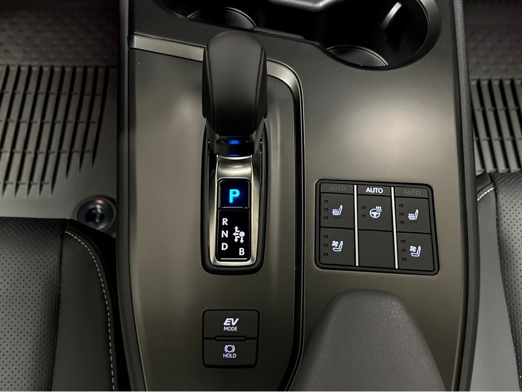2026 Lexus UX 300h Premium