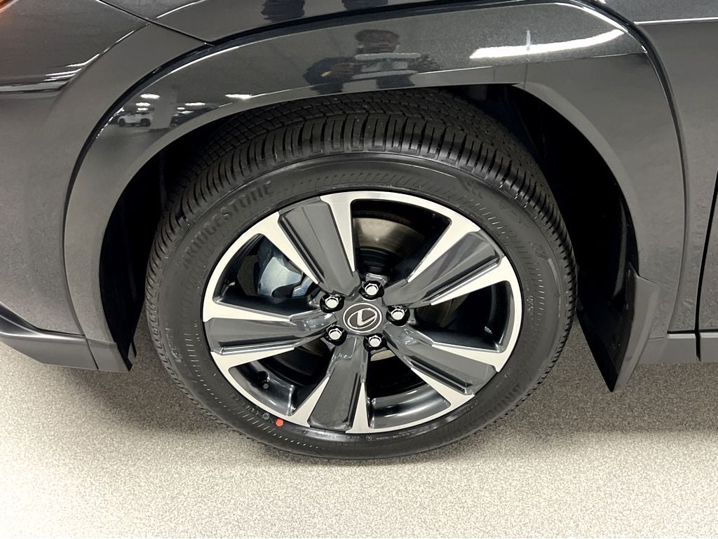 2026 Lexus UX 300h Premium