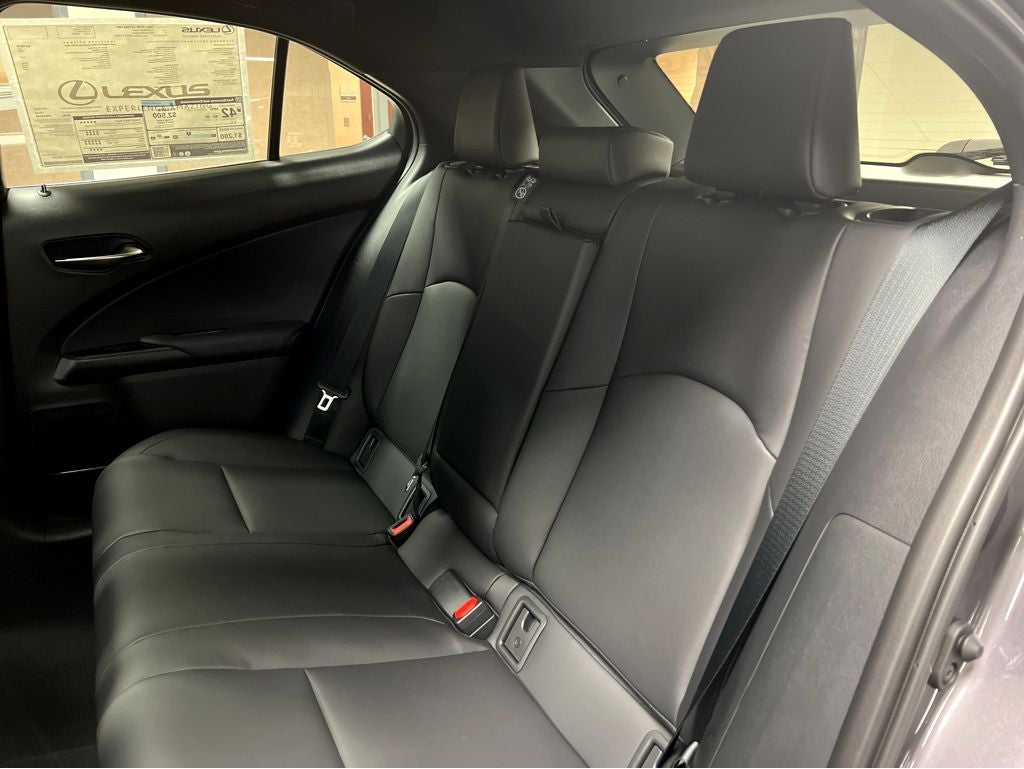 2026 Lexus UX 300h Premium