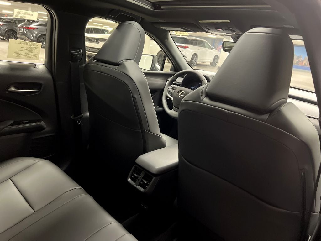 2026 Lexus UX 300h Premium