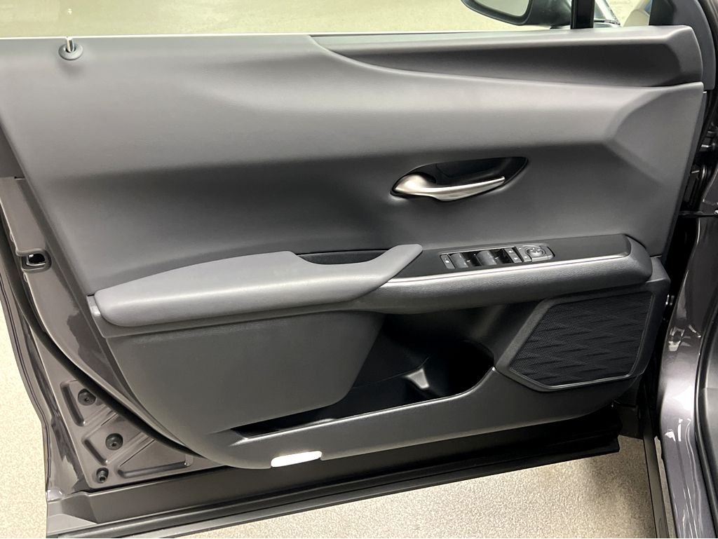 2026 Lexus UX 300h Premium