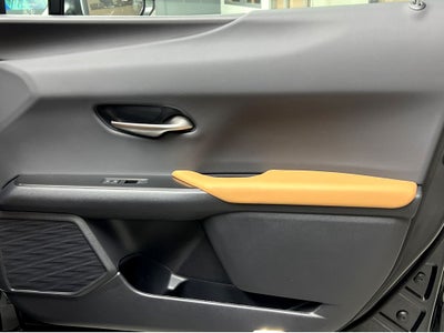 2026 Lexus UX 300h Premium