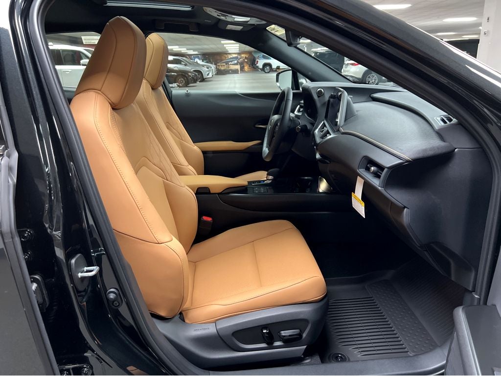 2026 Lexus UX 300h Premium