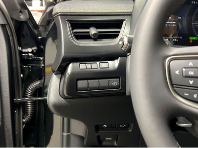 2026 Lexus UX 300h Premium
