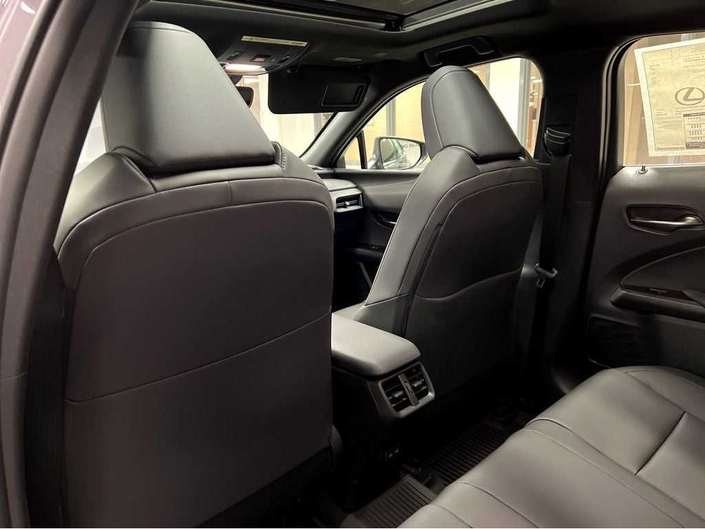 2026 Lexus UX 300h Premium