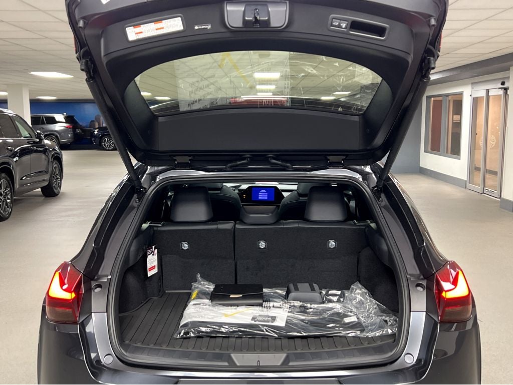 2026 Lexus UX 300h Premium