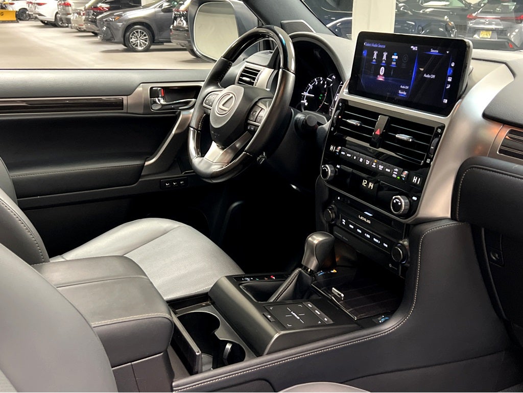 2023 Lexus GX 460 premium