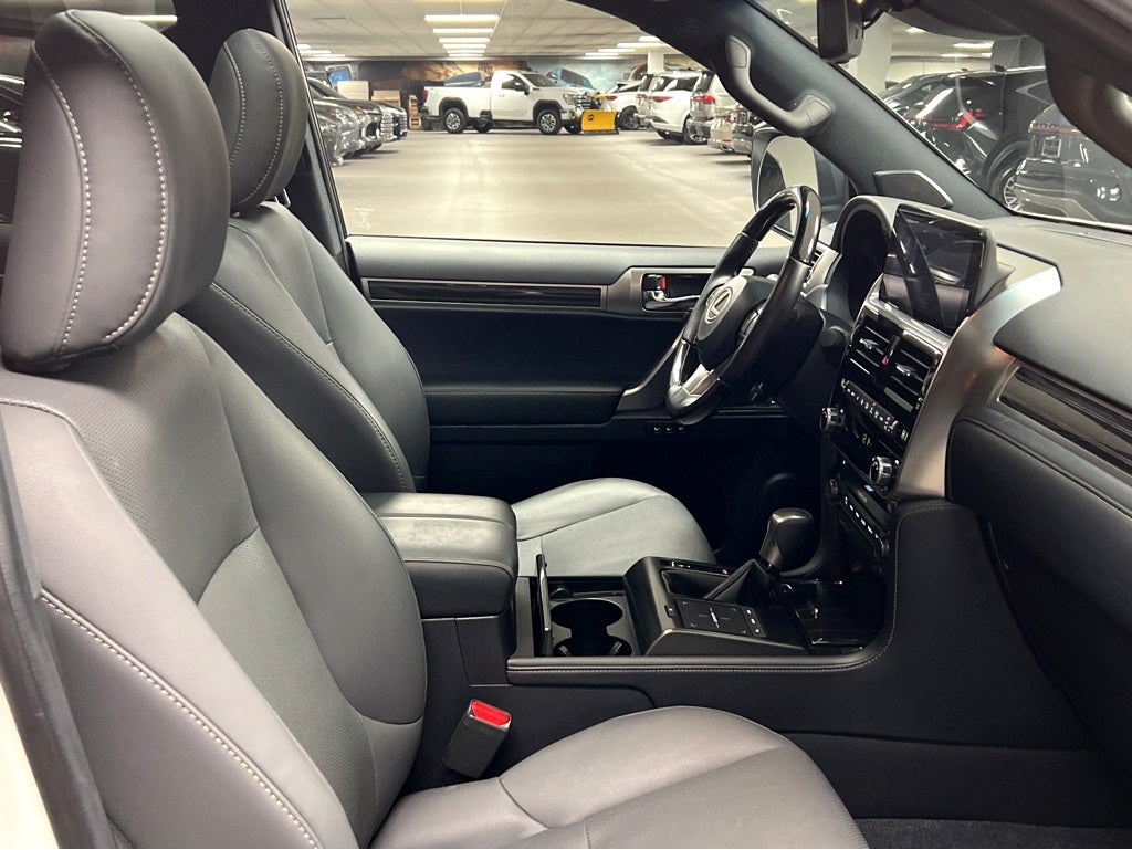 2023 Lexus GX 460 premium