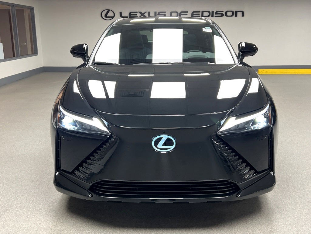 2026 Lexus RZ 450e Luxury