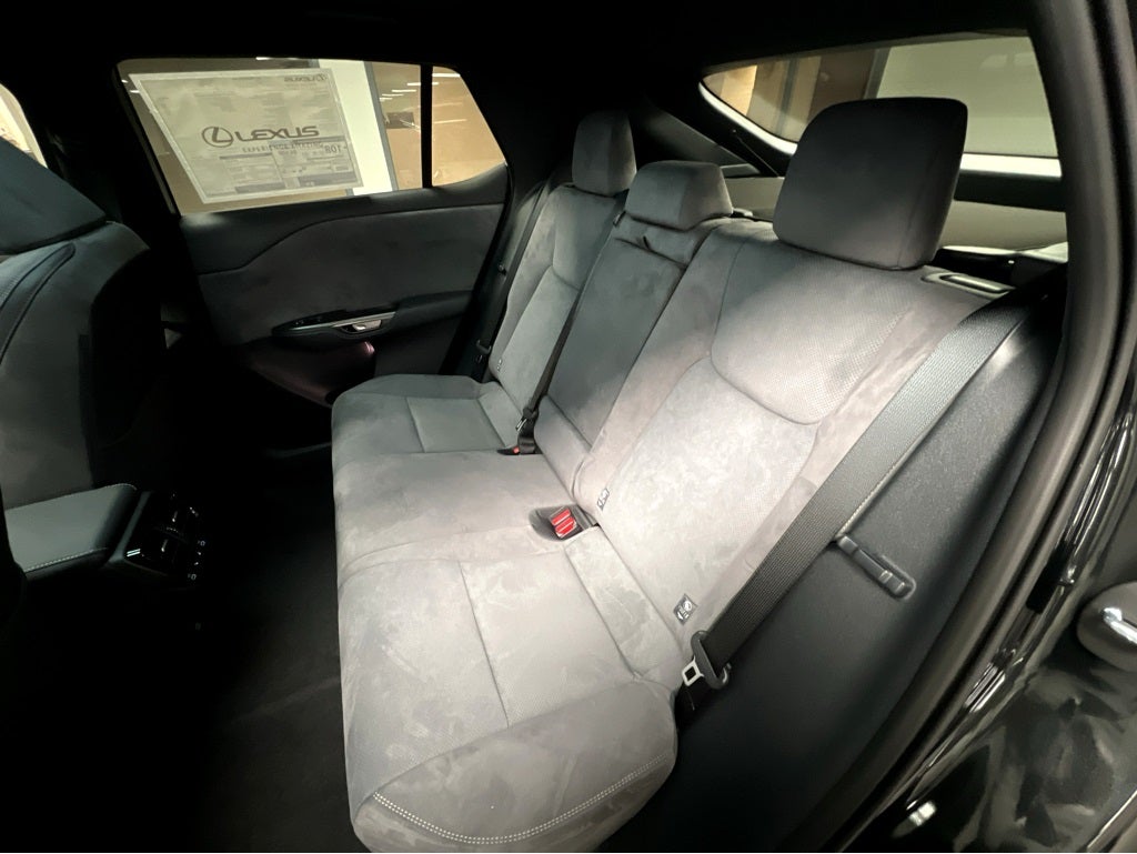 2026 Lexus RZ 450e Luxury