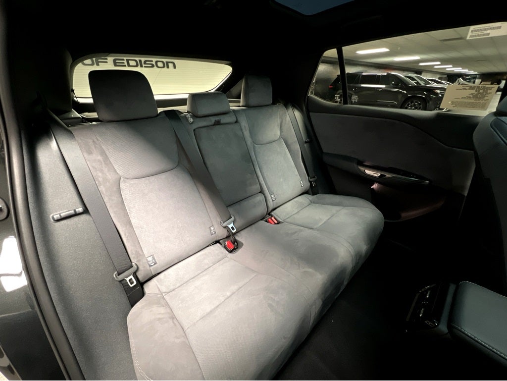 2026 Lexus RZ 450e Luxury