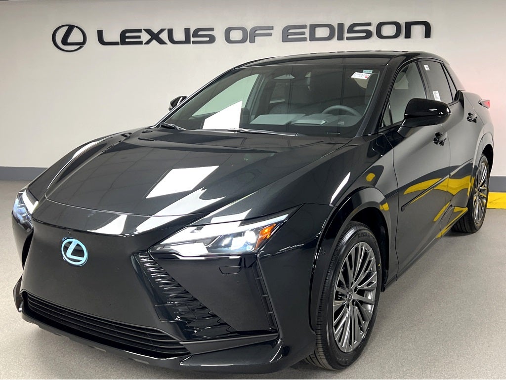 2026 Lexus RZ 450e Luxury