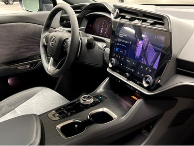 2026 Lexus RZ 450e Luxury