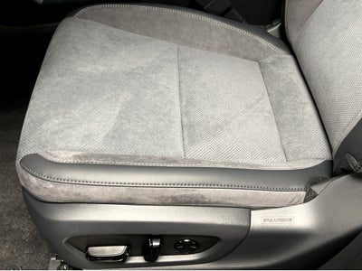 2026 Lexus RZ 450e Luxury