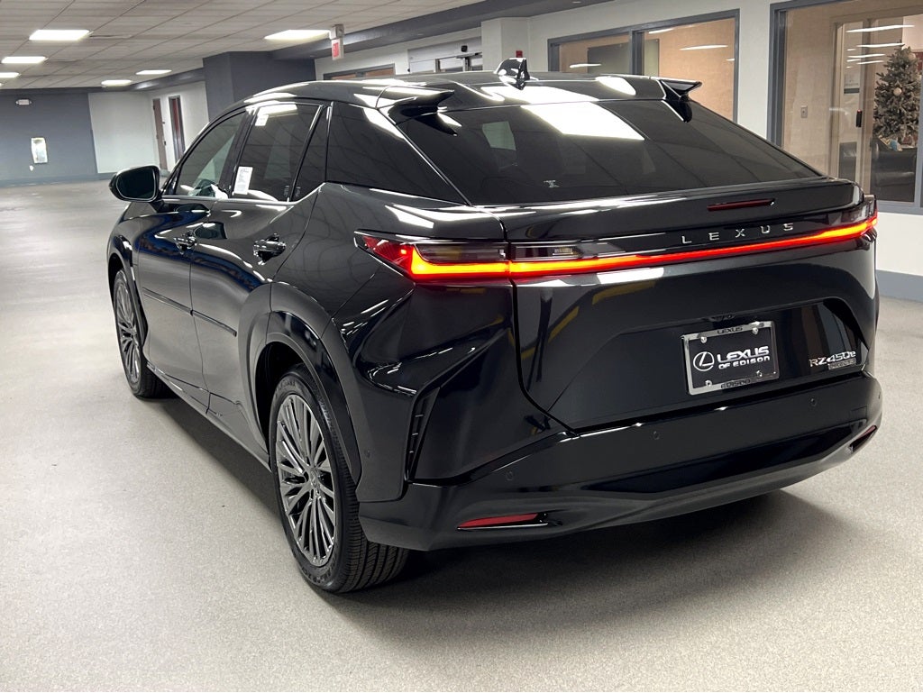 2026 Lexus RZ 450e Luxury